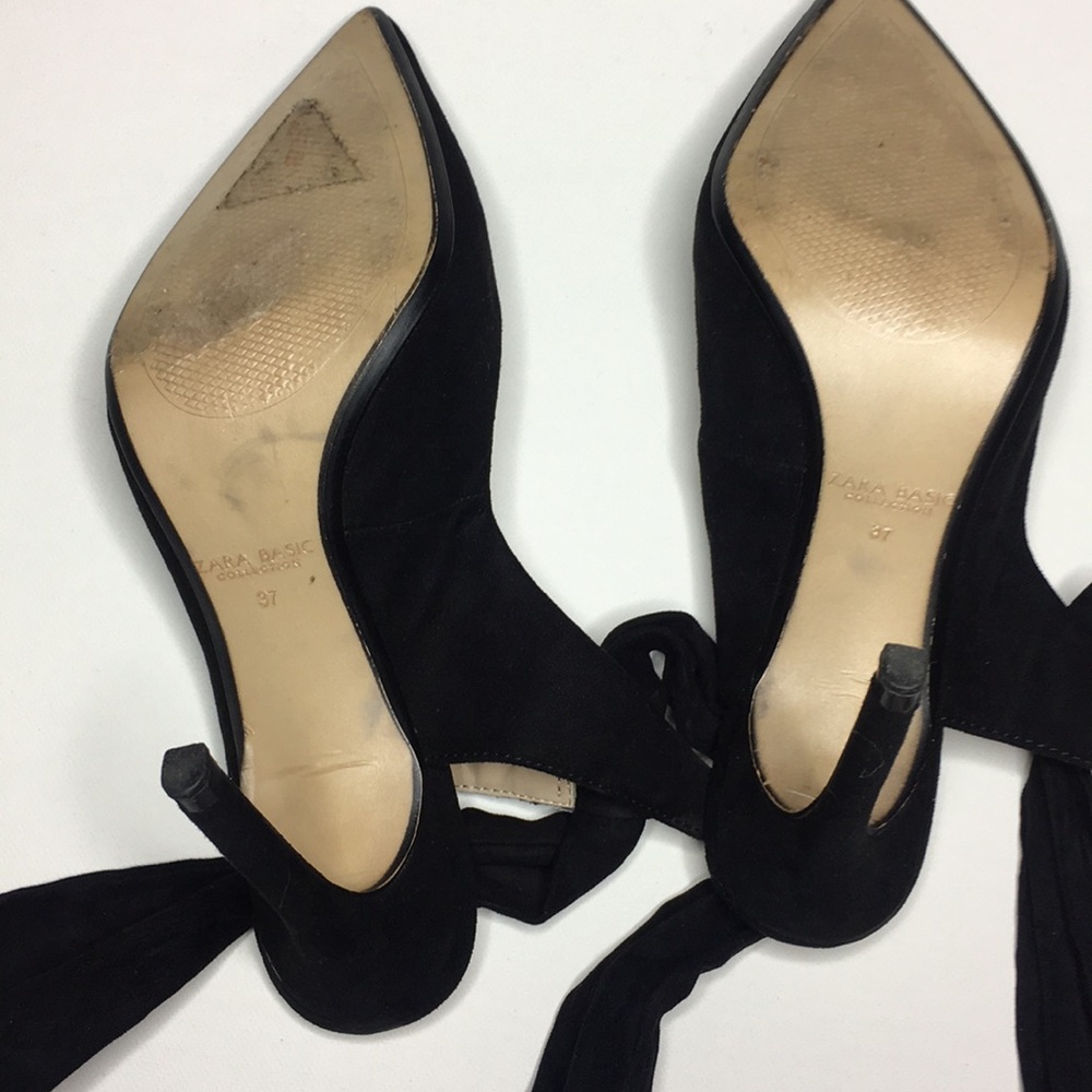 Black suede pointed toe heels - Picture 4 of 4